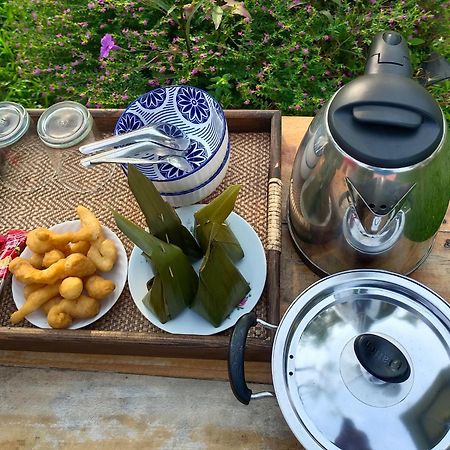บ้านแม่อุทัยธานี Baanmae Uthaithani Екстериор снимка
